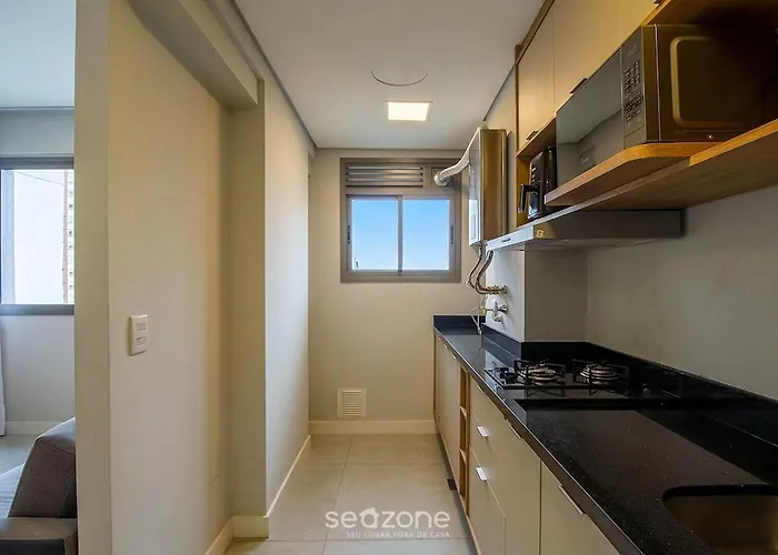 Apartamento Apto En C/ Piscina Y Garaje | Mcp1104 Porto Alegre
