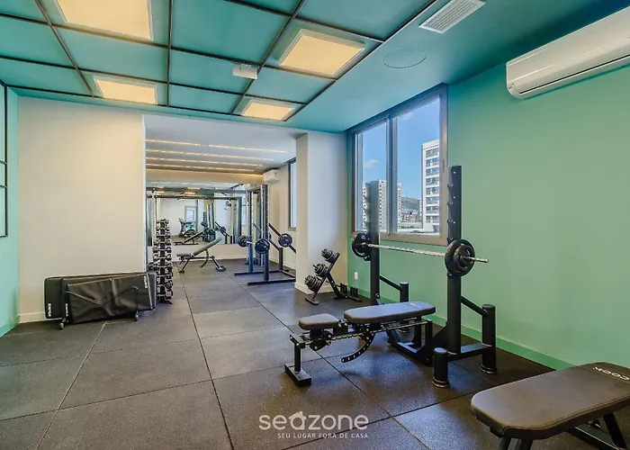 Apto En C/ Piscina Y Garaje | Mcp1104 Porto Alegre